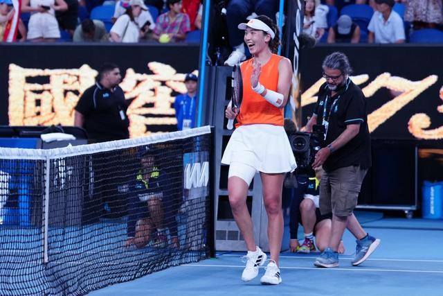 生涯首进澳网女单16强，王欣瑜追平个人大满贯最佳战绩