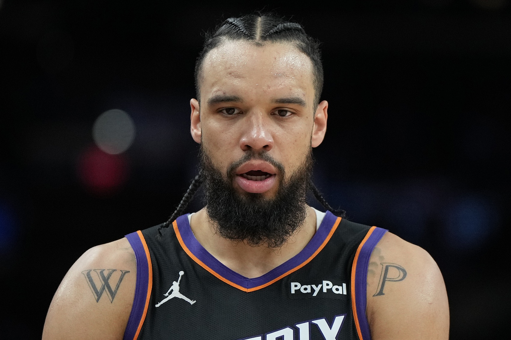 开云体育官网-杜兰特：我尊重狄龙对比赛的态度 与他喷垃圾话不会让我更有动力